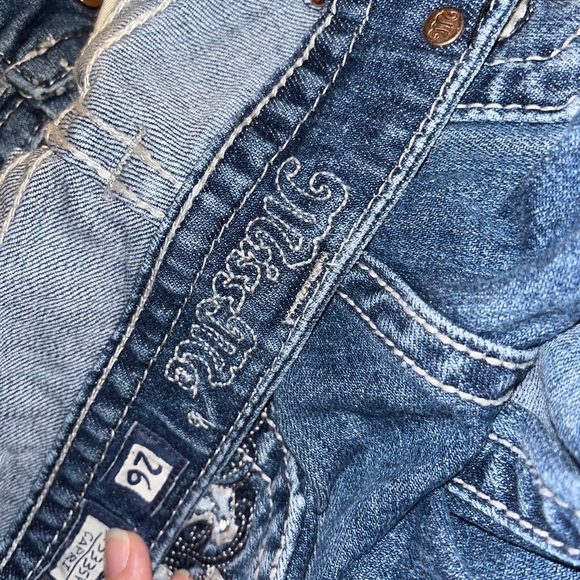 Miss me jeans size 25 and few 26s - Picture 8 of 10